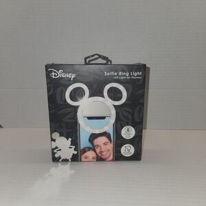 Disney Selfie LED Ring Light For Phones New In Box C1